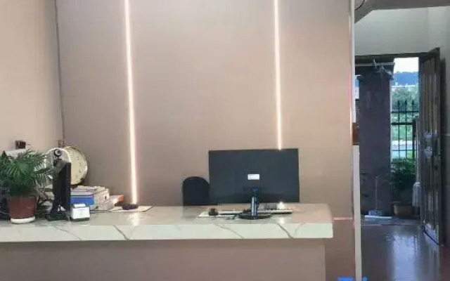 Yueqing Jingqiao Hotel