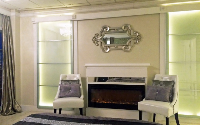Hideaway Suites On 5th (formerly 5th East Hall B&B)