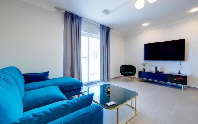 Art Deco Luxury Apartment, Central Location