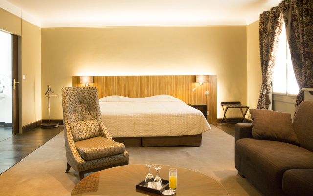 Le Grand Hotel Tours
