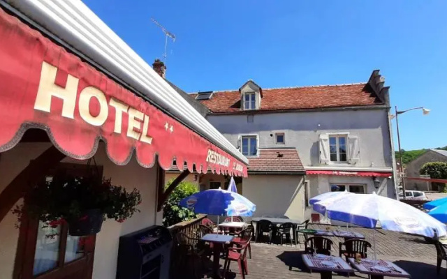 hotelImage