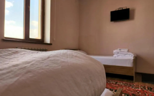 Donish Hostels