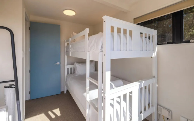 Hekereua Heights - Spa & Ocean Views