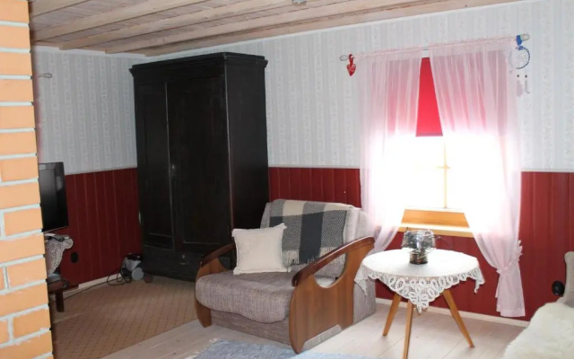 Posti Holiday Home