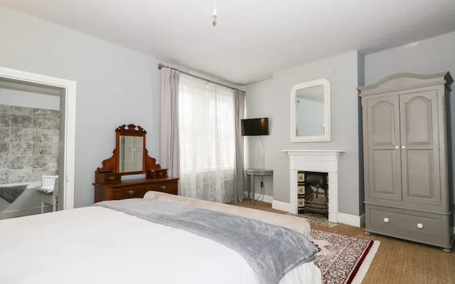 Troon Cottage