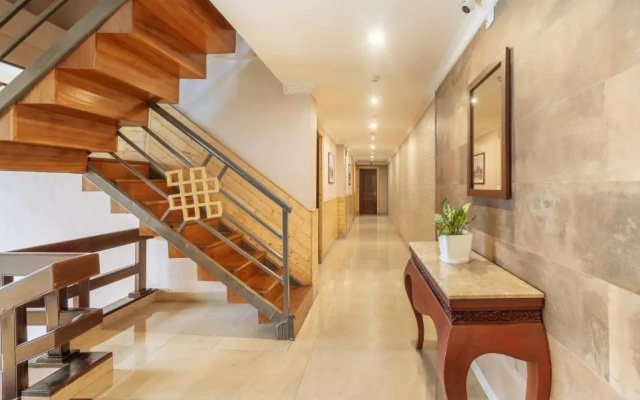 Summit Alpine Abode