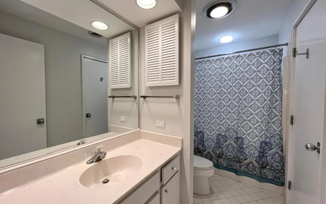 708 Queens Grant