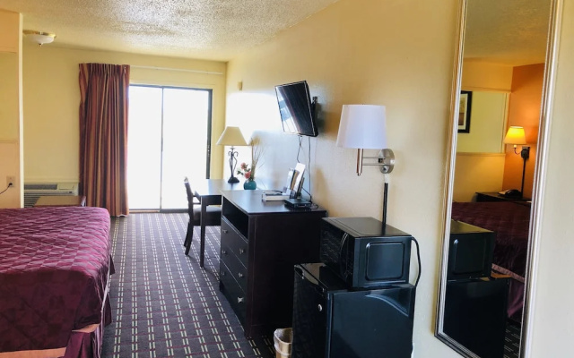 Americas Best Value Inn & Suites