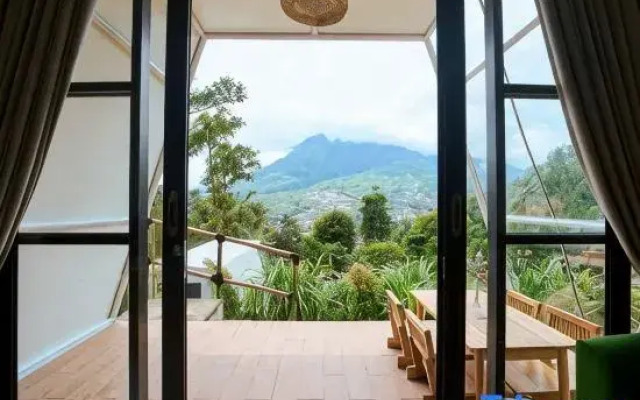 Luxcamp Selo - Merapi View by Horison