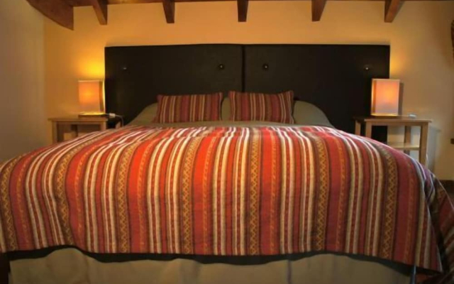 Las Morillas Huemul Lodge