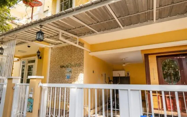 Summer House Bangkok Suites | Near Suan Luang