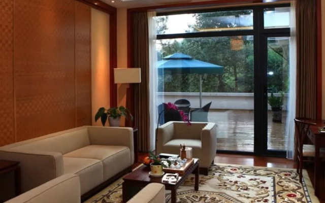 New Century SPA and Resort PUER