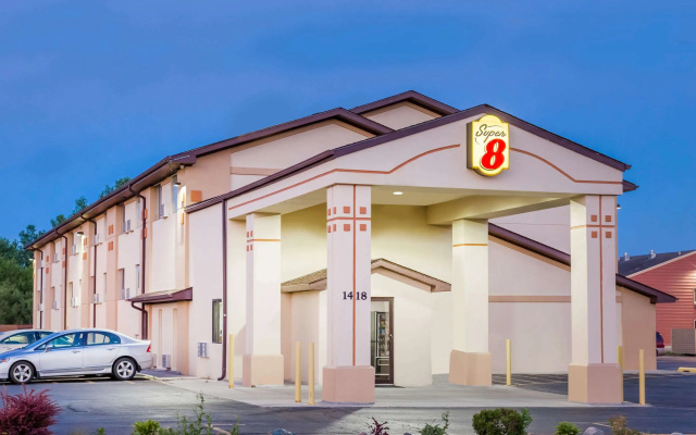 Red Roof Inn Ames