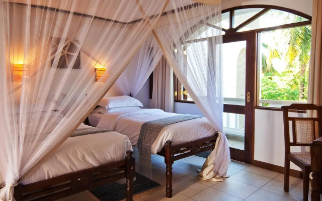 Lantana Galu Beach
