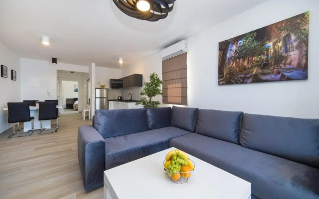Apartments Blanka House