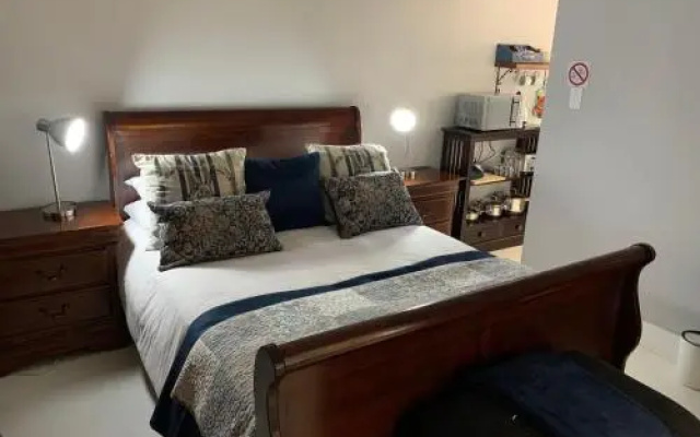 Jelani Guest House