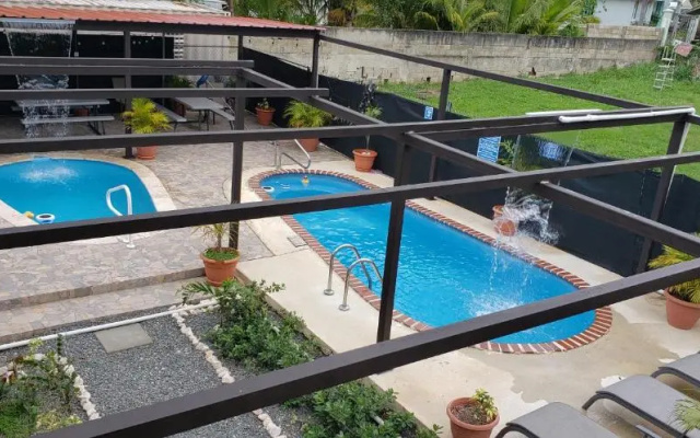 Discovery Beach Apartments