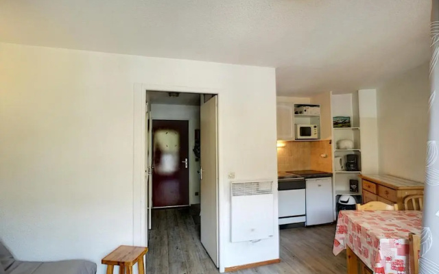 Appartement Les Menuires, 1 pièce, 4 personnes - FR-1-178-105