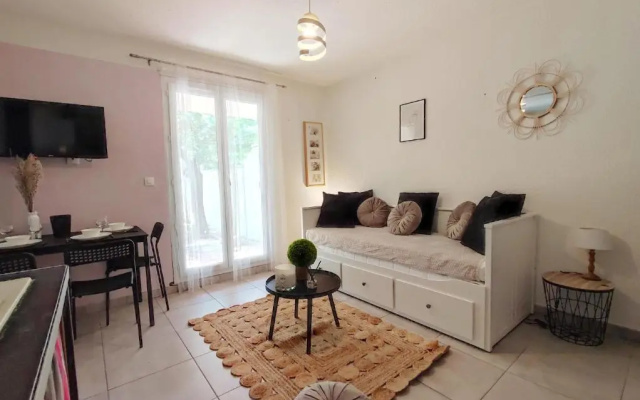 Appartement calme avec jardin privatif - 3 -