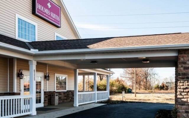 Отель HolmeSuites Columbus Airport/DLA США, Колумбус - отзывы, цены и фото номеров - забронировать отель HolmeSuites Columbus Airport/DLA онлайн вид на фасад