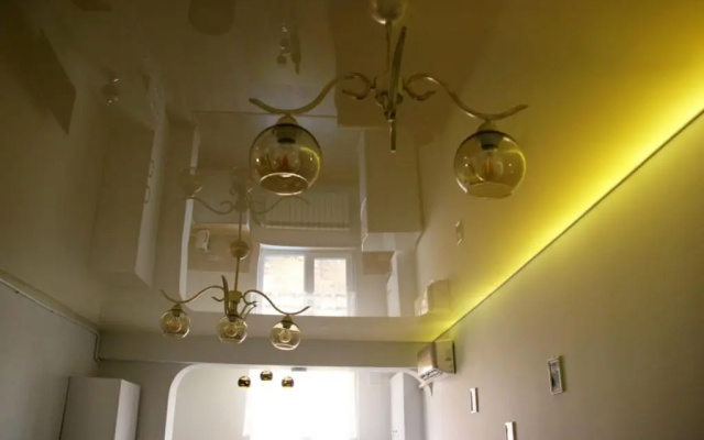 Excellent apartment in the Republic Square.Pushkin3