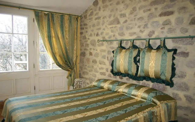 La Bastide d'Einesi