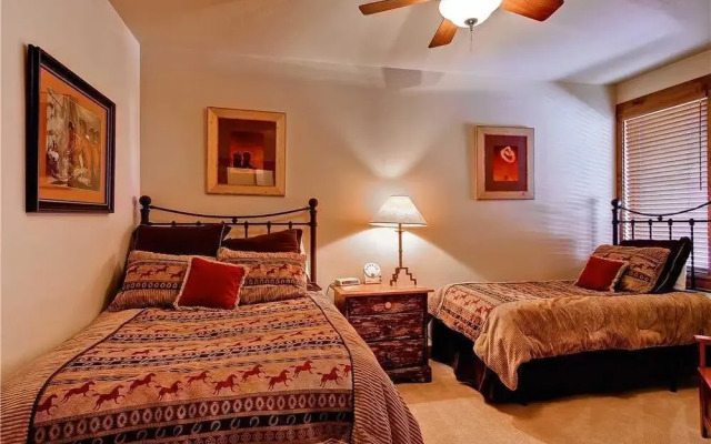Tl2202 Beautiful Mountain Home Winter Specials!