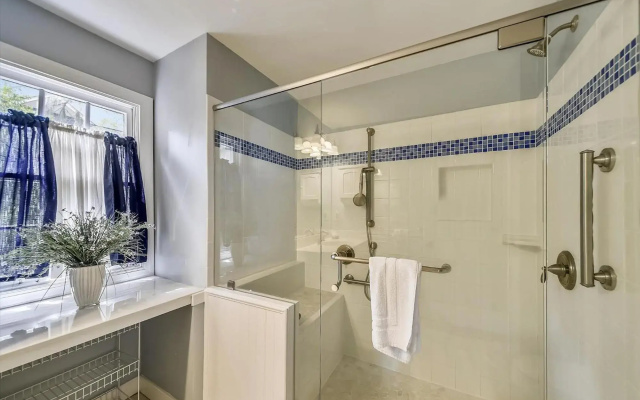 Evian 192 - Two Bedroom Condo