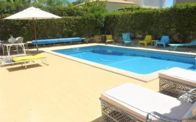 Santos Villa in Quinta do Lago