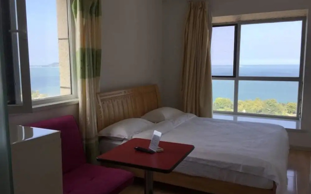 Weihai Zhazhichuang Theme Hotel