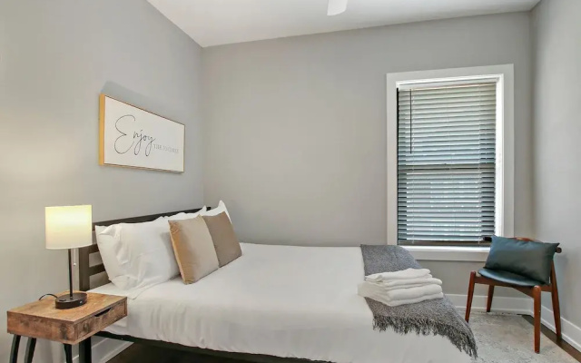 3BR Well-Furnished Apt - Kedzie 3F