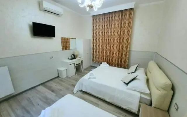 Oscar suite home
