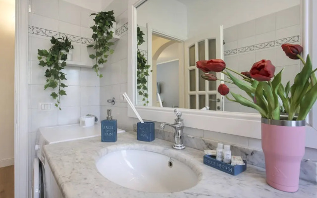 Sanzanobi Suite