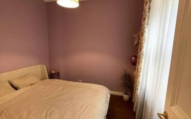 Dome center apartment