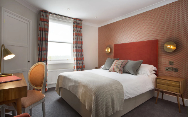 Royal Wells Hotel