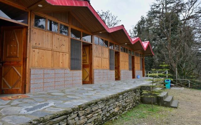 OYO 29888 Nature Treat