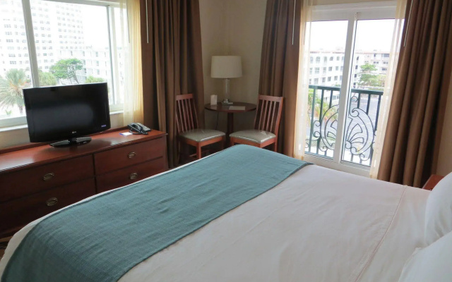 The Sea Lord Hotel & Suites (Adults Only)