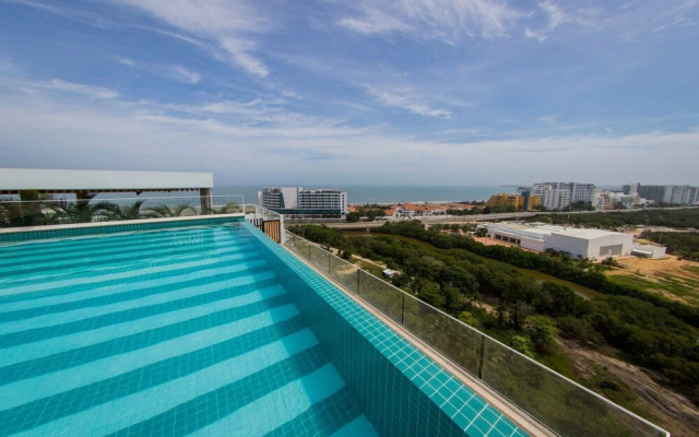 Luxury Apartment Close to the Beach