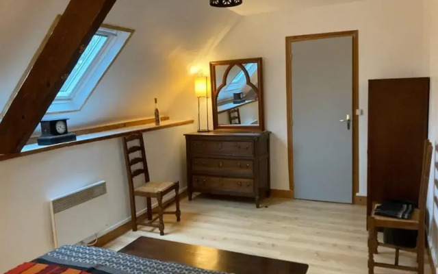 Spacious Holiday Home Near Omaha Beach
