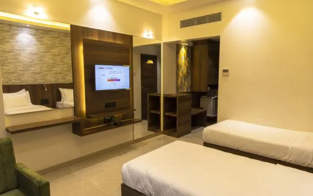 Hotel Pratham
