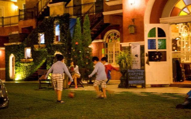 San Pareni Hotel