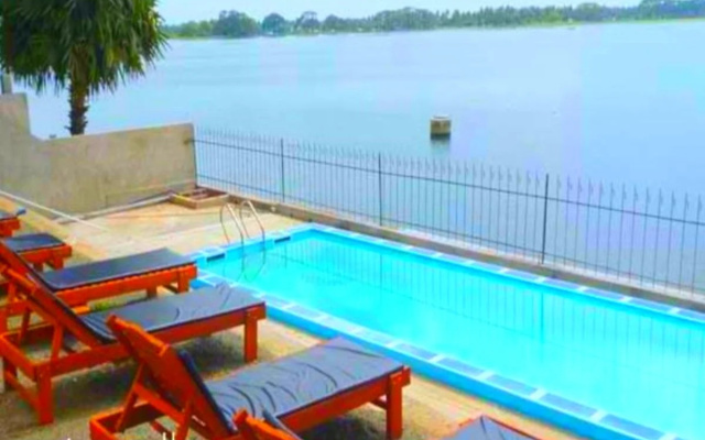 Lake Wind Resort