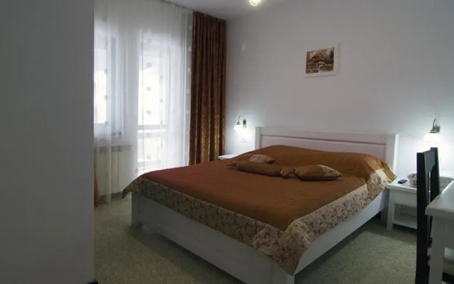 Pensiunea Casa Elvira