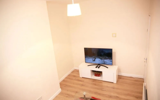 Canning Town Cozy one Bedroom Apartment
