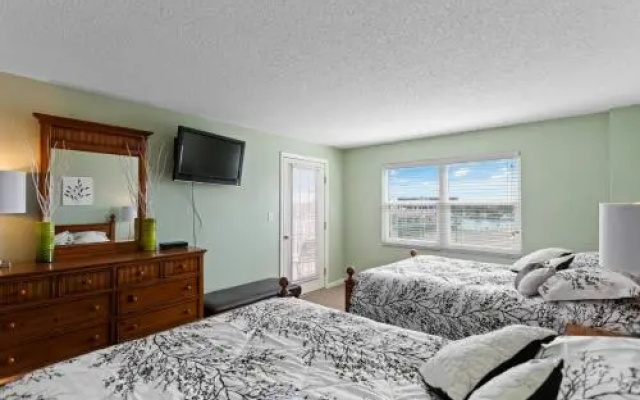 402 Beach Place Condos
