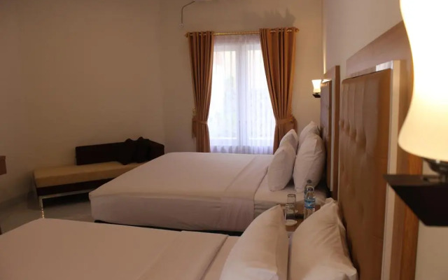 Pesona Bay Sea View Hotel