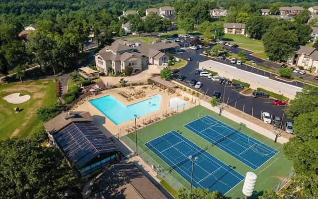 Fairway Retreat for 6 – Walk-in and Pet Friendly