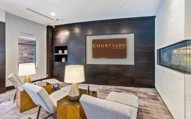 Courtyard Boston Waltham