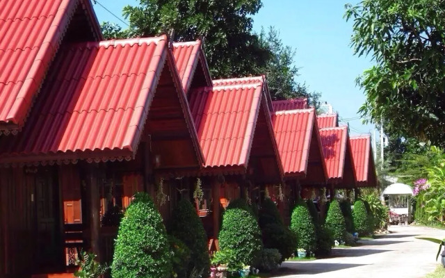 Sapmanee Resort