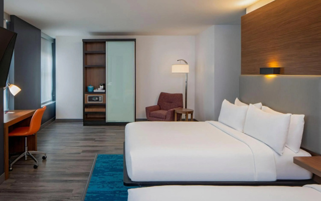 Aloft New Orleans Downtown